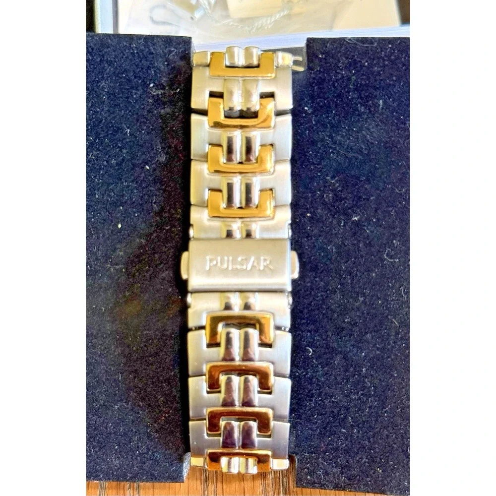 Pulsar Men's PXDA86 Sport Two-Tone‎ Stainless Steel Wristwatch EXC